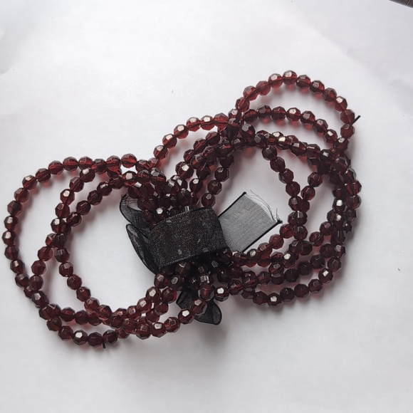 Ruby red faux garnet bead multi strand bracelet with ribbon bow - Picture 4 of 5